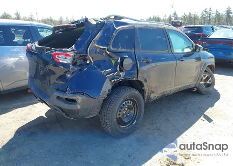 2014 Jeep Cherokee Trailhawk из США, поврежденный, VIN 1C4PJMBSXEW161218